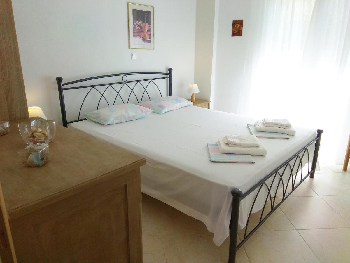 Emerald Apartment With Sea View 크리오피지 외부 사진