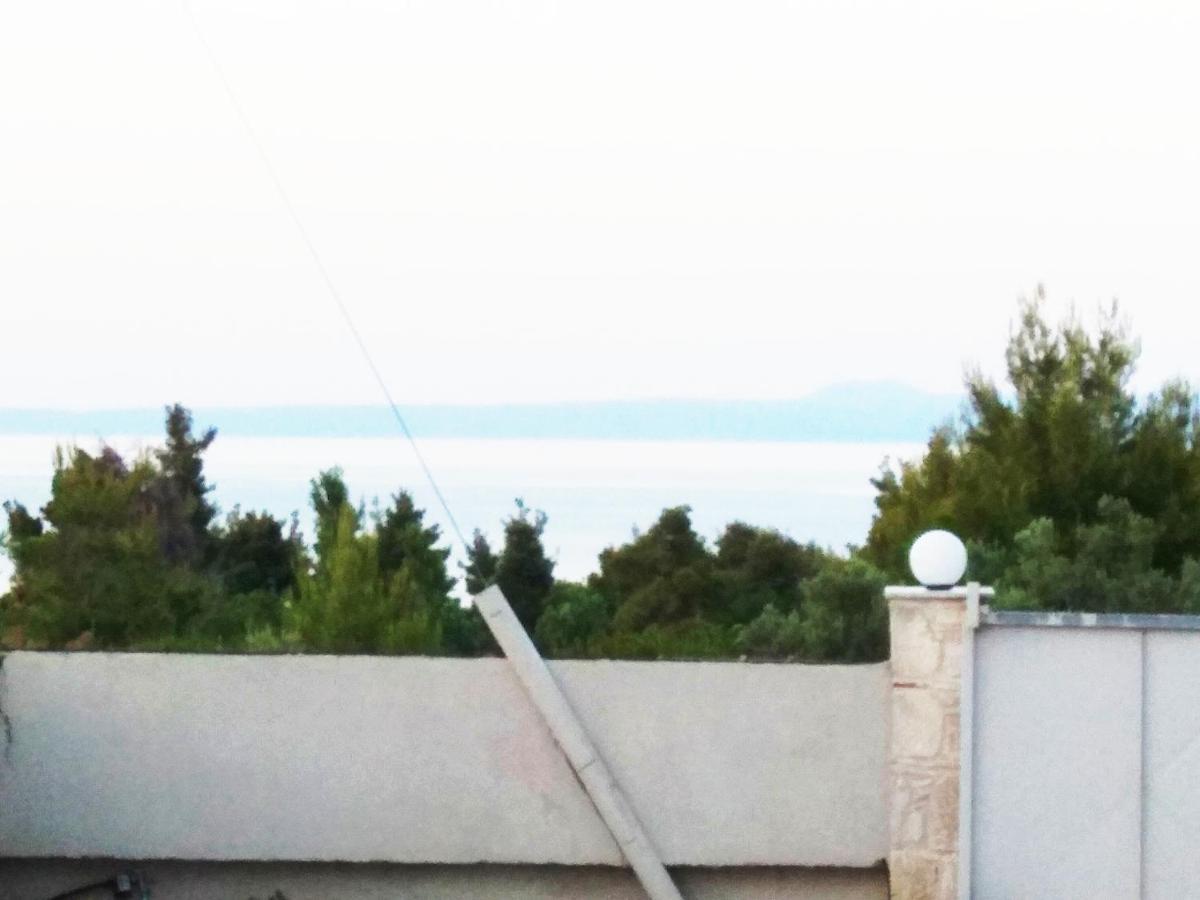 Emerald Apartment With Sea View 크리오피지 외부 사진